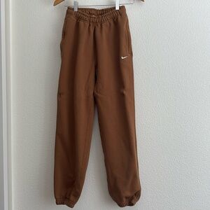 Nike Solo Swoosh Sweats